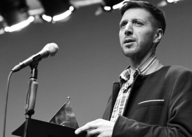 43 gadu vecumā miris pazīstamais gaismu mākslinieks Igors Kapustins