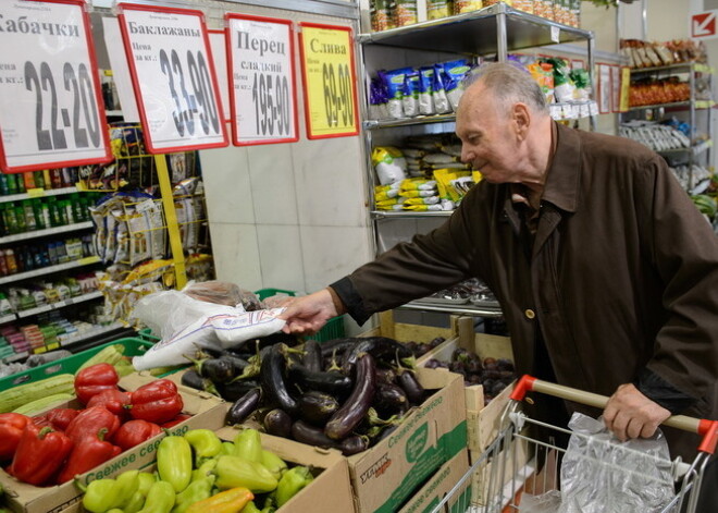 Krievija pagarinās lauksaimniecības produktu embargo līdz 2017.gada beigām