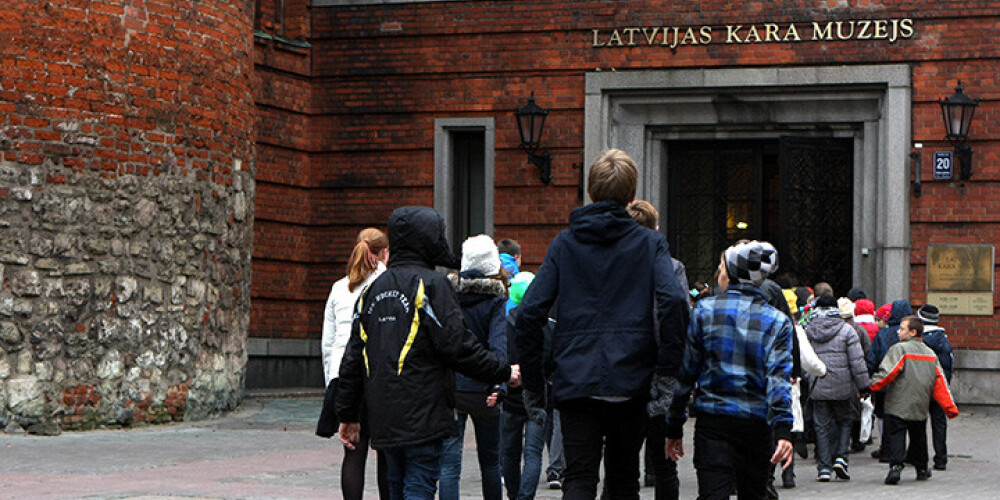 Zināms, kas remontēs Latvijas Kara muzeja ekspozīcijas zāles