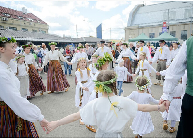 Līgo svētku gadatirgus un saulgriežu koncerts Rīgas Centrāltirgū