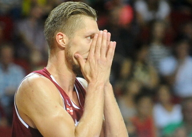 Latvijas basketbola izlase pārbaudes mačā zaudē Francijai