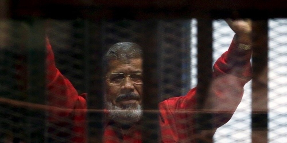 Gāztajam Ēģiptes prezidentam Mursi tiesa piespriež vēl vienu mūža ieslodzījumu
