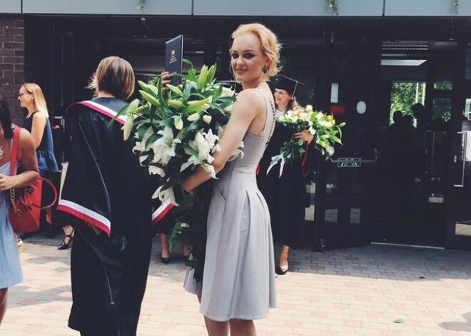 Agneses Rakovskas izlaidums Rīgas Stradiņa universitātē 2016. gada 20. jūnijā.