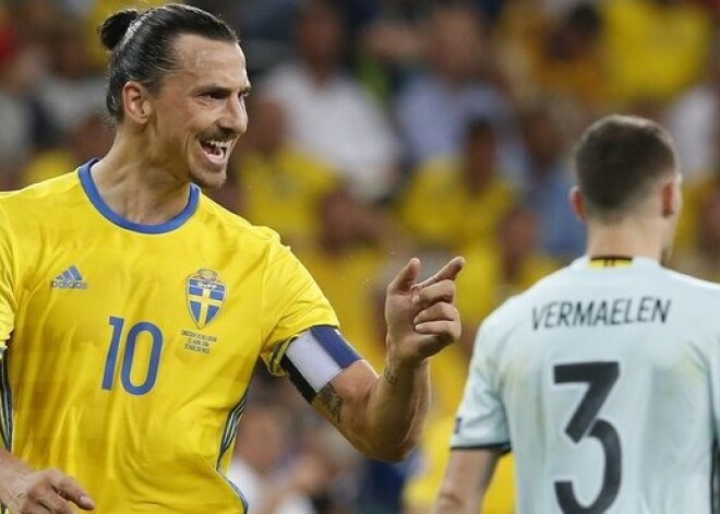 Beļģi pieliek punktu Ibrahimoviča karjerai izlasē, īri pārsteidz itāļus un iekļūst astotdaļfinālā