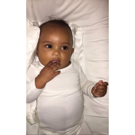 Кардашьян не так часто публикует новые фото сына