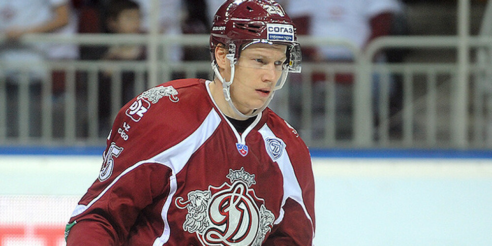 Pēc 7 gadiem Rīgas "Dinamo" Džeriņš pārceļas uz Čehijas hokeja klubu "Mountfield"