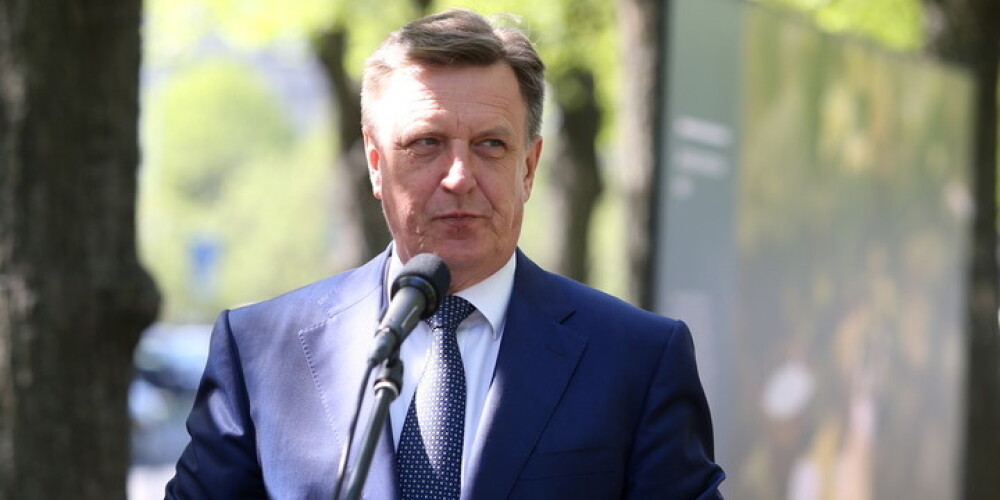 Premjeram Kučinskim zemāka alga nekā vairākumam ministru