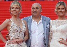 Валерия, Иосиф Пригожин и Анна Шульгина были приветливы и улыбчивы