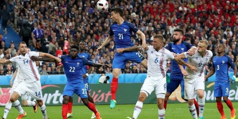Francija sagrauj sensacionālo Islandi un sasniedz Eiropas čempionāta pusfinālu