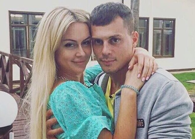 После ухода Андрея Чуева из «Дома-2» его экс-невеста перестала скрывать роман с Иваном Барзиковым