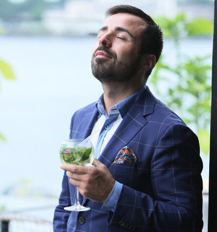 „Martini Royale Bianco Roberto Meloni ir visu laiku iecienītākais kokteilis. Tas viņam asociējas ar dzimto Itāliju.