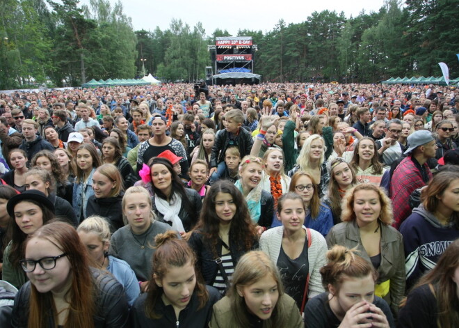 2016. gadā no 15. līdz 17. jūlijam Salacgrīvā notiek festivāls "Positivus 2016".