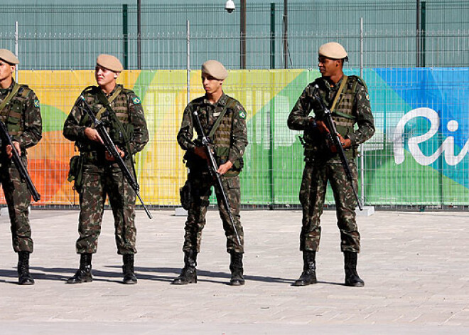 Milzīga noziedzība, streikojoši policisti un Zikas vīruss. Rio gatavojas olimpiādei