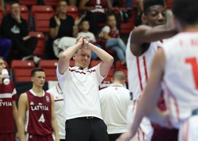 Latvijas U-20 basketbolisti Eiropas čempionāta ceturtdaļfinālā zaudē spēcīgajai Spānijai