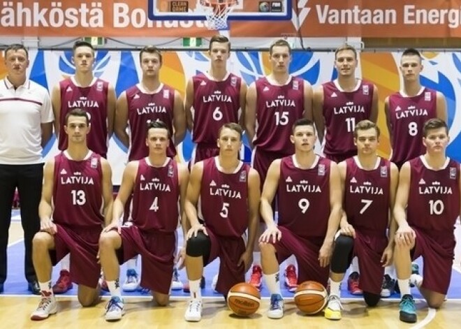 Latvijas U-20 basketbolisti Eiropas čempionātā cīņā par piekto vietu zaudē Itālijai