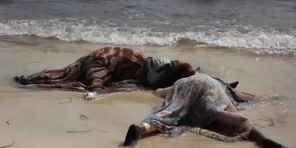 Lībijas pludmalē izskaloti 87 migrantu līķi