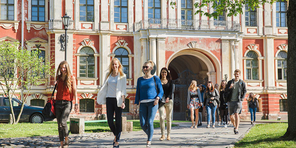 Pieteikšanās studijām augustā: vēl neesi nokavējis iespēju studēt Jelgavā