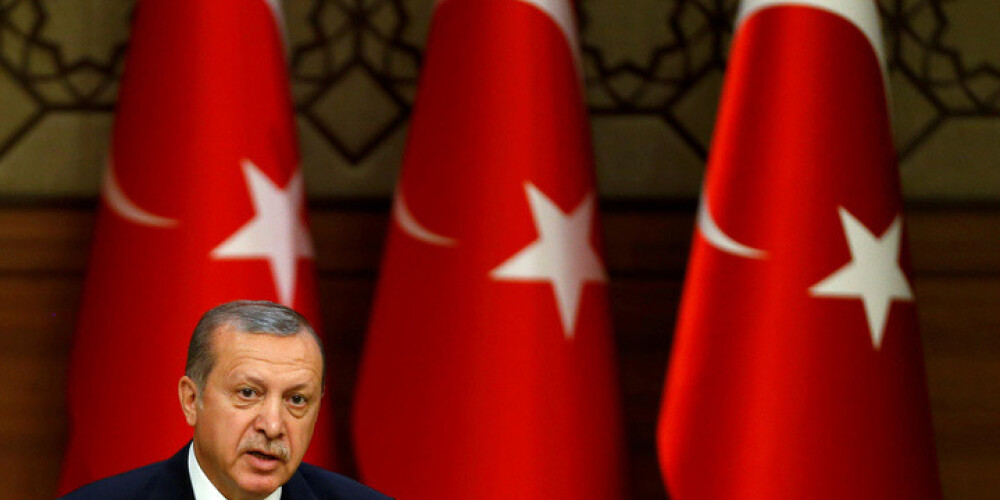 Erdogans asi pārmet ASV amatpersonu nostāšanos pučistu pusē