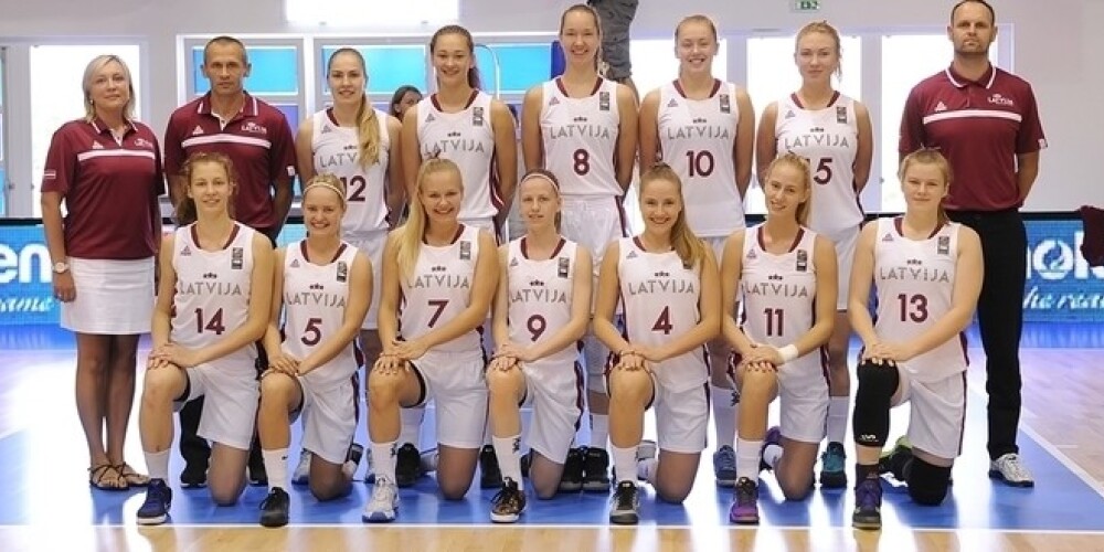 Tomēr bez medaļām. Krievijas jaunās basketbolistes laupa mūsu meitenēm sapni par bronzu