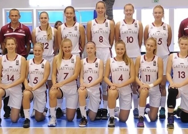 Tomēr bez medaļām. Krievijas jaunās basketbolistes laupa mūsu meitenēm sapni par bronzu