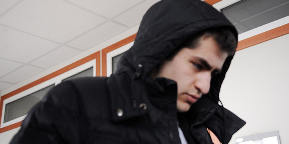 Armēnija vēl nelemj par klasesbiedra slepkavībā apsūdzētā Gabrieļana izdošanu