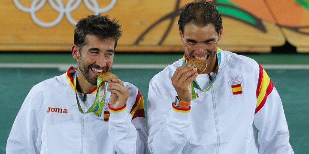Slavenais spānis Nadals kopā ar pārinieku Lopesu izcīna olimpisko zeltu