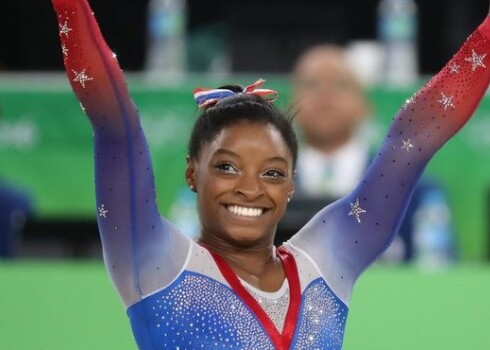 Nieka 145 centimetrus garā Simona Bailsa uzskatāma par šā brīža pasaules labāko vingrotāju un vienu no tiem sportistiem, par kuru visi runās pēc Rio.