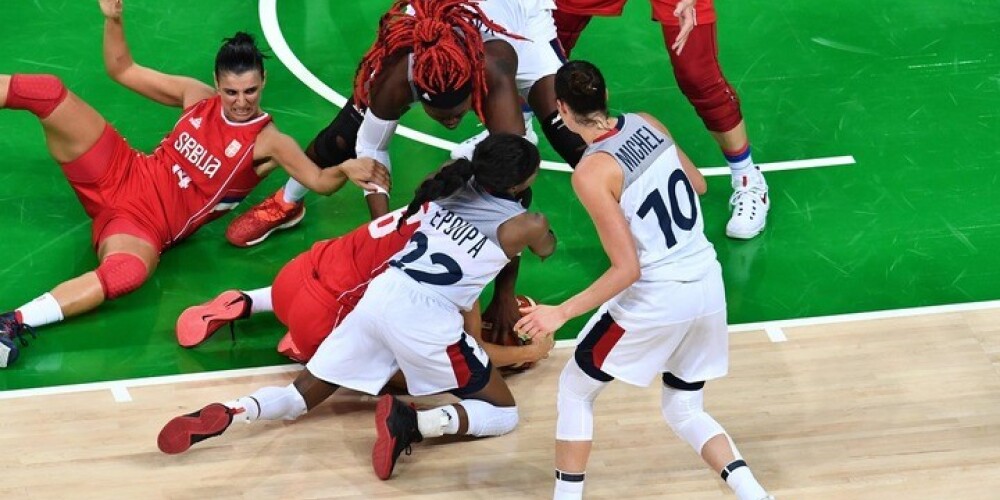 Serbijas sieviešu basketbola izlase debijas reizē izcīna olimpisko spēļu bronzu