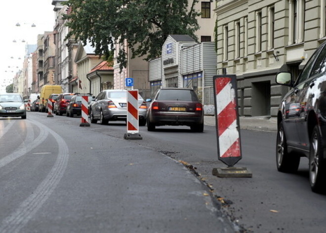 Remontdarbi ieilgšot tikai Lāčplēša ielā