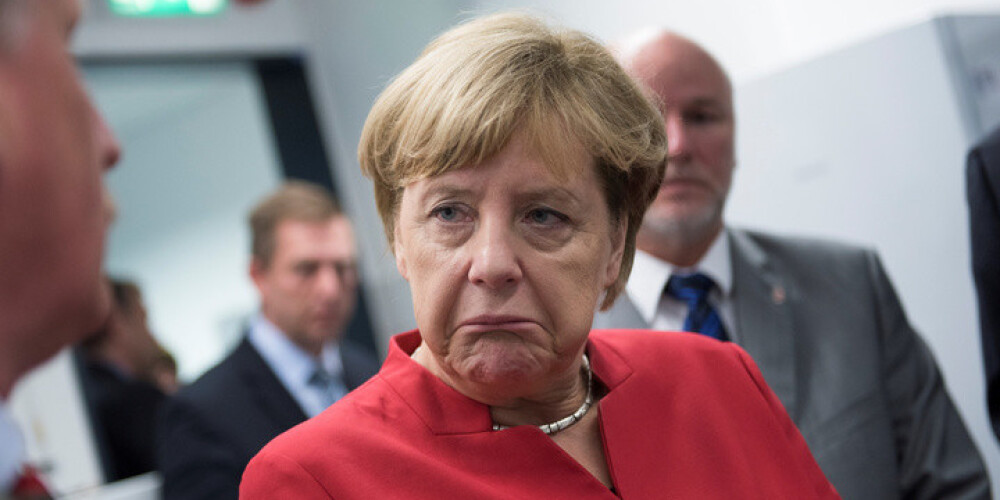 Merkele: "Vācija bēgļu problēmu ignorēja pārāk ilgi"
