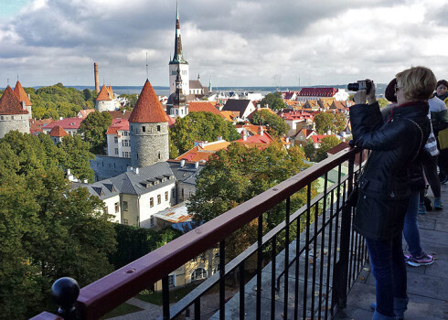 Populārs Latvijas tūristu galamērķis joprojām ir Igaunijas galvaspilsēta Tallina.