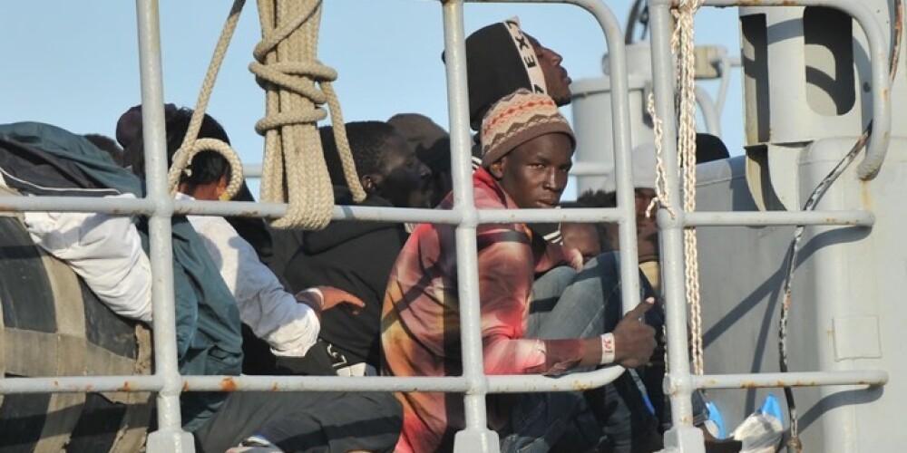 Vidusjūrā nedēļas nogalē izglābti aptuveni 3400 migranti