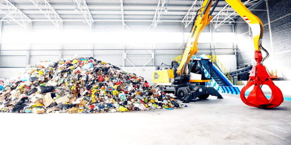 Atkritumu apsaimniekošanas tirgū dominē pašvaldības un divi uzņēmumi