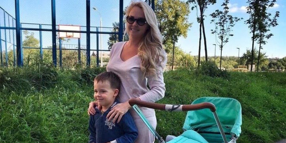Дарья Пынзарь отдала 5-летнего сына в школу