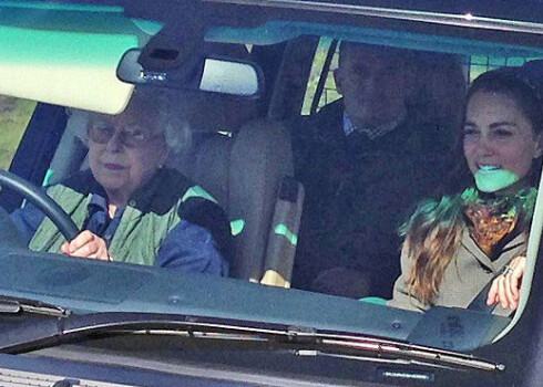 90-летняя королева Елизавета II прокатила герцогиню Кэтрин на своем автомобиле