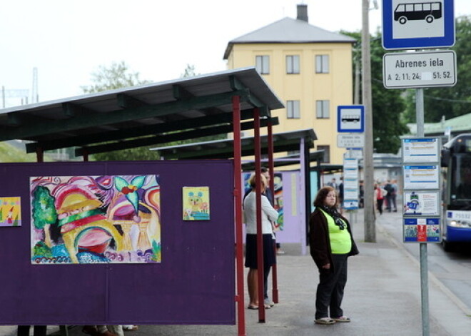 "Rīgas satiksme" veiks izmaiņas vairāku autobusu un tramvaju maršrutos