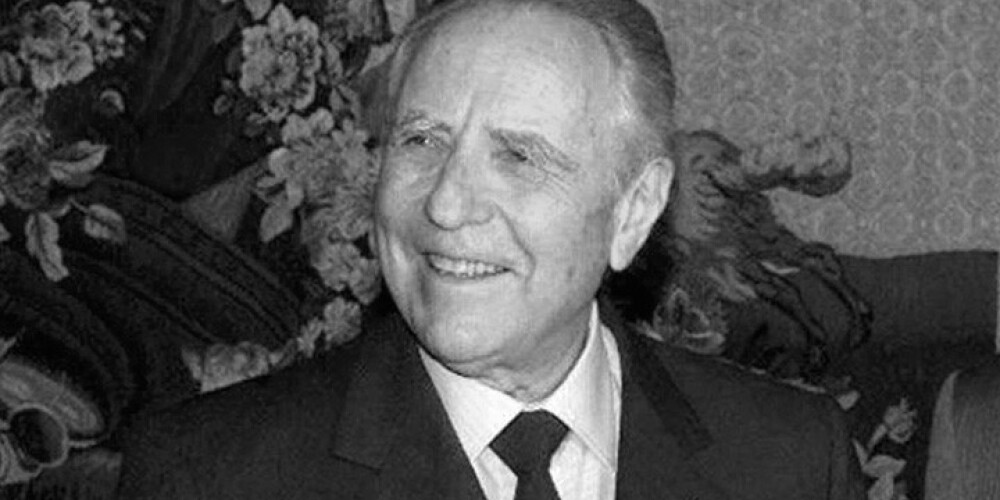 95 gadu vecumā miris bijušais Itālijas prezidents un premjers