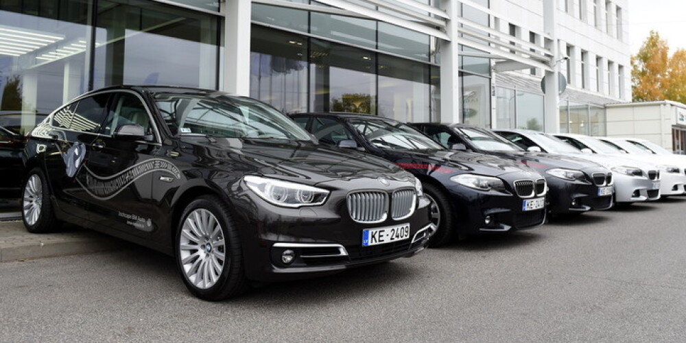 Apvienos BMW, "Jaguar", "Land Rover", "Mazda" un "Ford" tirgojošos uzņēmumus Latvijā
