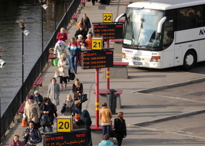 Mēs par autobusu biļetēm maksājam divreiz vairāk nekā somi. Viņu šoferu algas mūsējiem nerādās pat sapņos