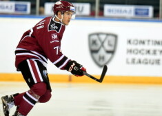 Patriks Malens mačā pirmajā trešdaļā izvirzīja vadībā rīdziniekus, tomēr "Dinamo" pārsvaru nespēja noturēt.