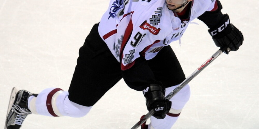 Latvijas hokeja talants Jevpalovs atskaitīts no Sanhosē "Sharks" treniņnometnes