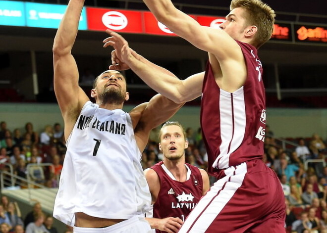 Latvijas izlases basketbolists Siliņš parakstījis līgumu uz vienu mēnesi