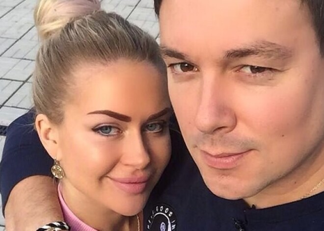 Чего и следовало ожидать: Марина Африкантова и Андрей Чуев отложили свадьбу