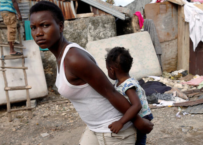 Vairāki simti mirušo. Viesuļvētra "Metjū" izposta trūcīgo Haiti. FOTO