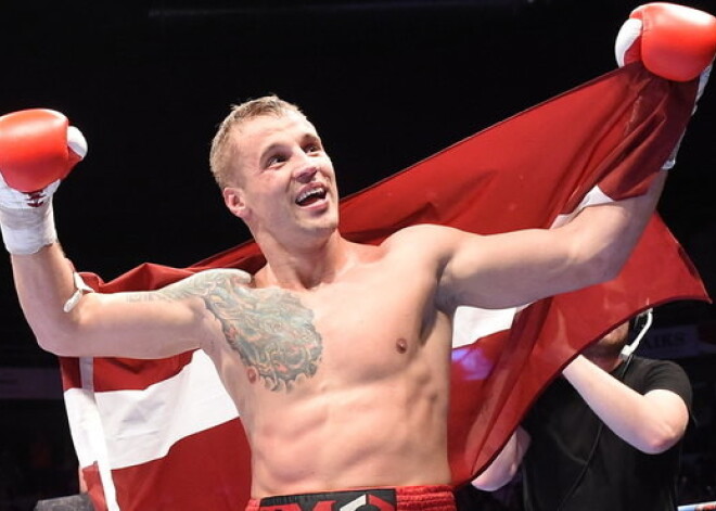 Mairis Briedis gatavs savai sestdienas cīņai pret oponentu ar kriminālu pagātni. FOTO