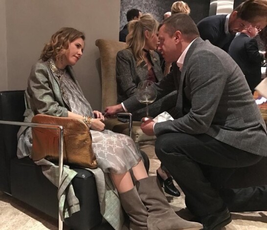 По словам Собчак, ей стоило забеременеть хотя бы ради того, чтобы Леонид Парфенов встал перед ней на колени