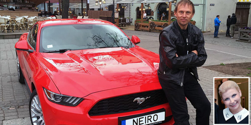 Egils Valeinis ar ilgi krāto un gaidīto “Ford Mustang”.