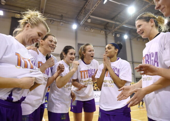 "TTT Rīga" basketbolistes ar izrāvienu ceturtajā ceturtdaļā gūst pirmo uzvaru šīs sezonas FIBA Eirokausā