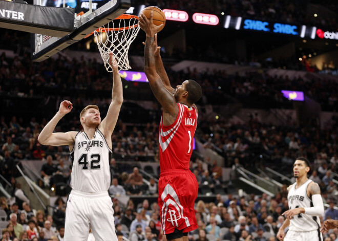 Pēc vienas veiksmīgas spēles Attīstības līgā Bertāns atkal atgriežas Sanantonio "Spurs"