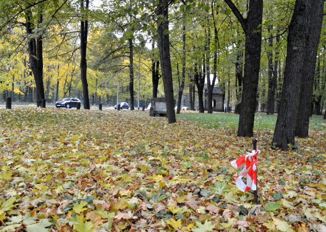 Rīgas dome atpirks Lielo kapu un Jēkaba kapu teritorijas, lai būvētu bēdīgi slaveno tramvaju